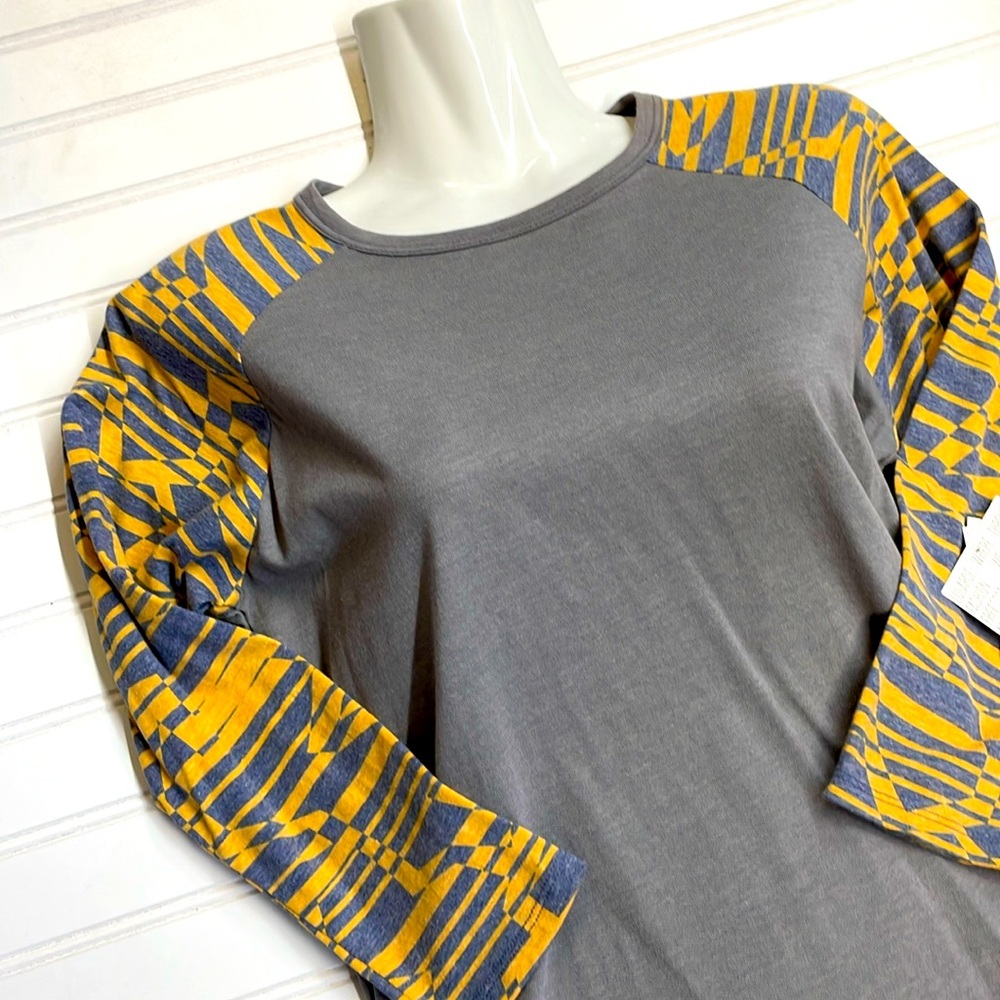 LulaRoe Abstract Randy Top-#0293